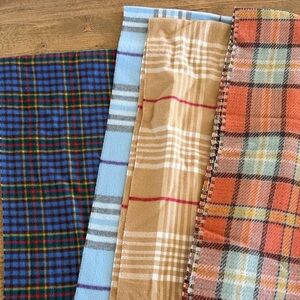 Bundle of 4 Scarves NEW